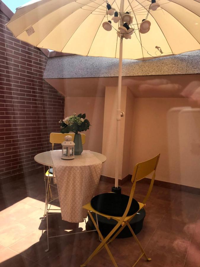 Insidehome Apartments - La Casita De Alex Palencia Exterior foto
